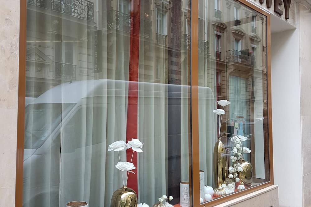 ハーベイ ホテル 写真