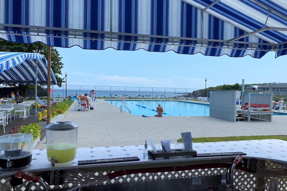 ステージ ネック イン 写真