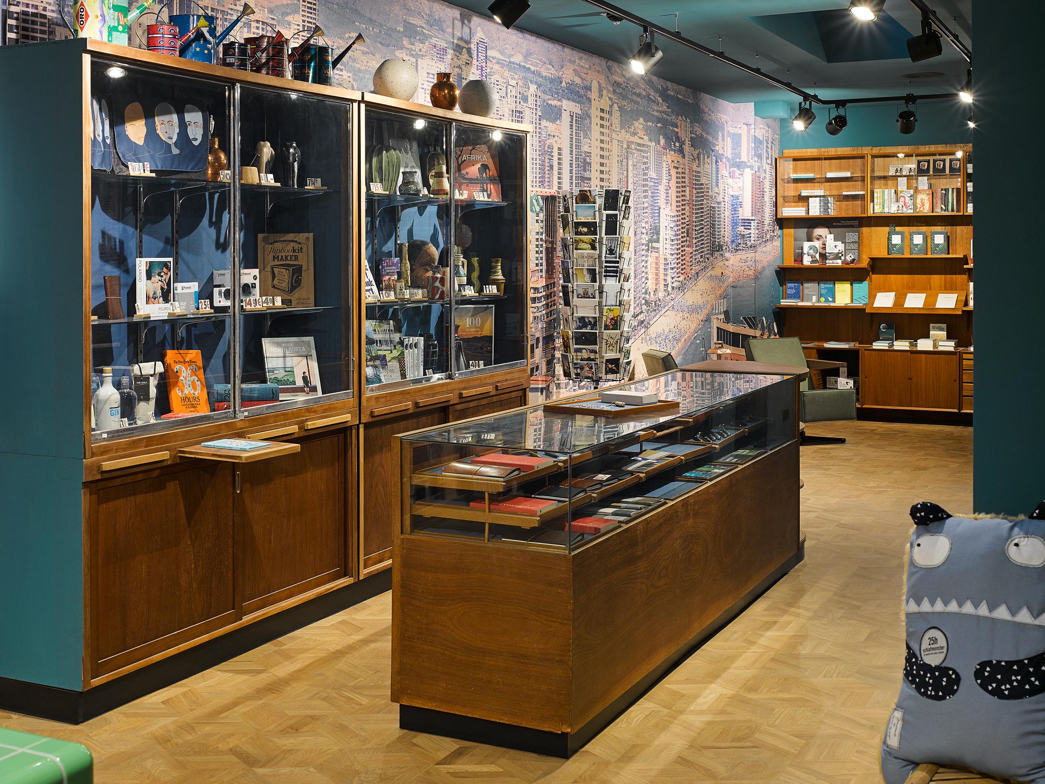 25アワーズ ホテル フランクフルト ザ トリップ 写真