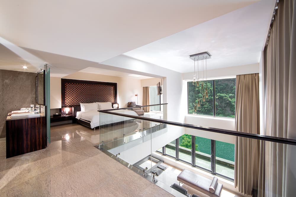 ポーズ ランディス リゾート ウーライ 写真