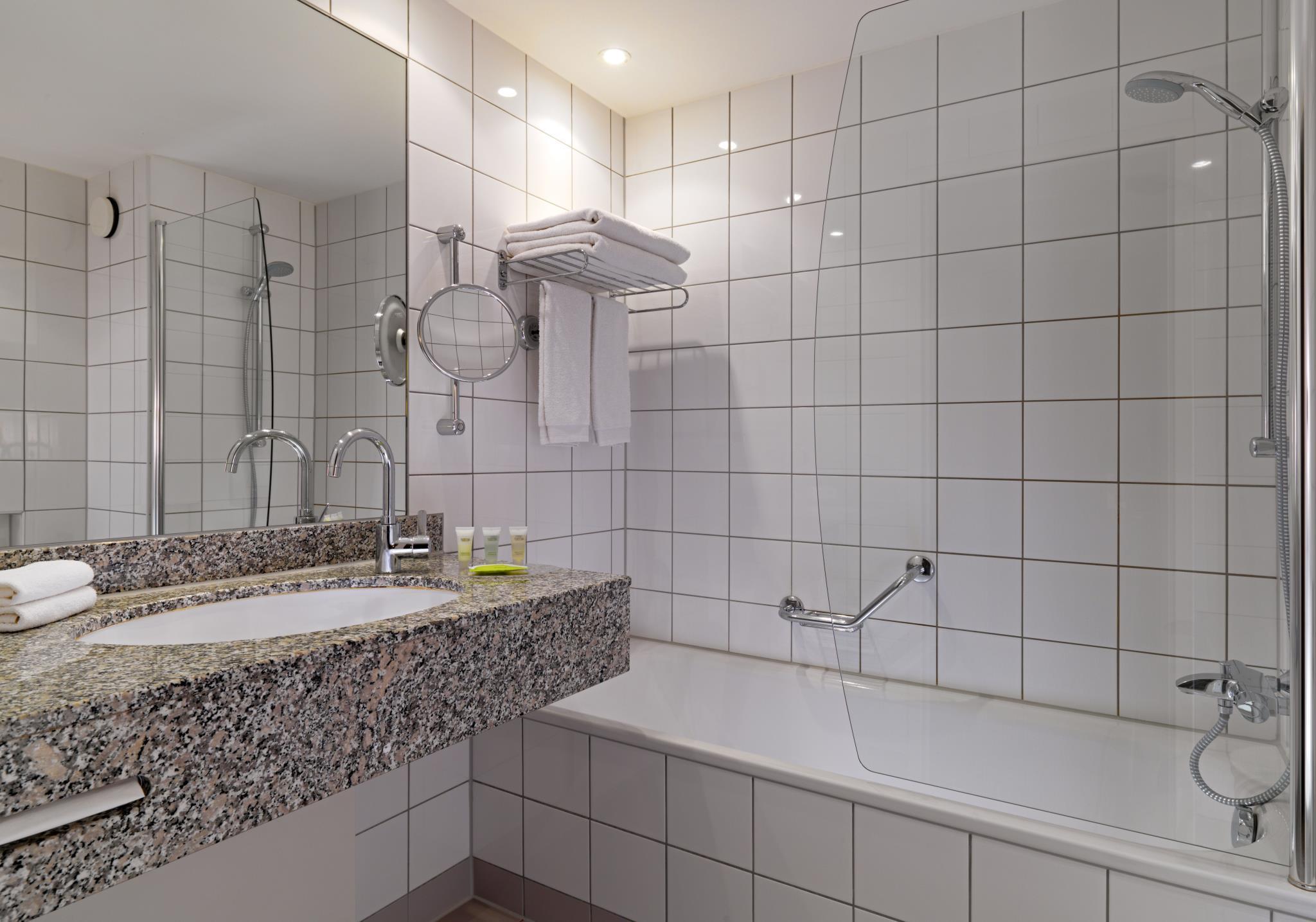 コートヤード バイ マリオット デュッセルドルフ ハーフェン 写真