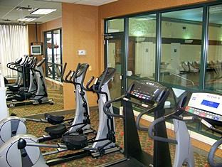 Holiday Inn & Suites Bolingbrook by IHG 写真