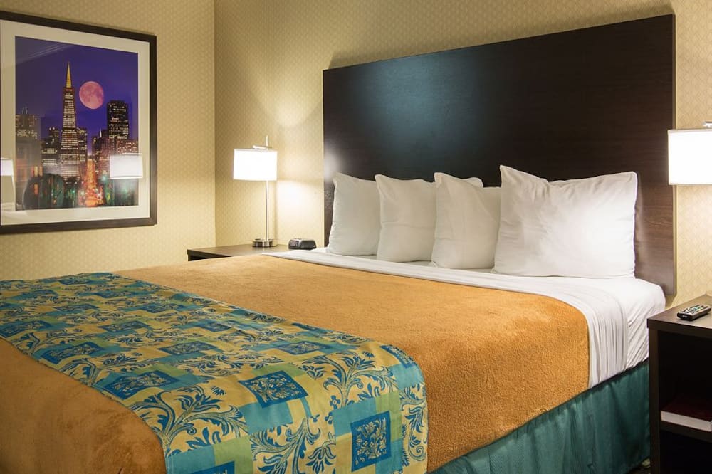 リージェンシー イン サンフランシスコ エアポート 写真