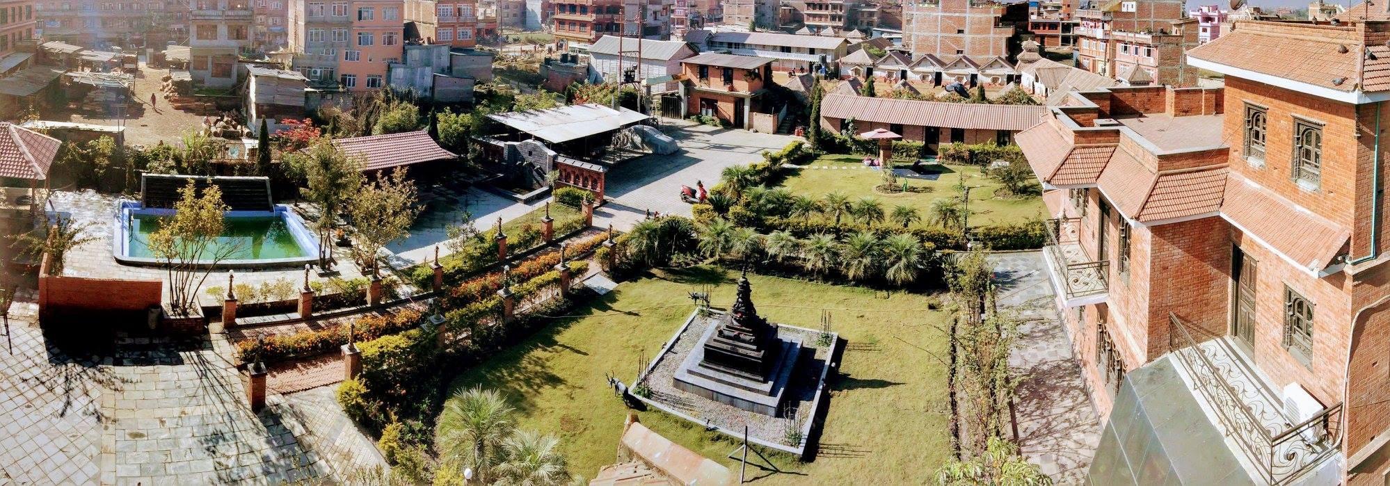 ホテル イェチュ 写真