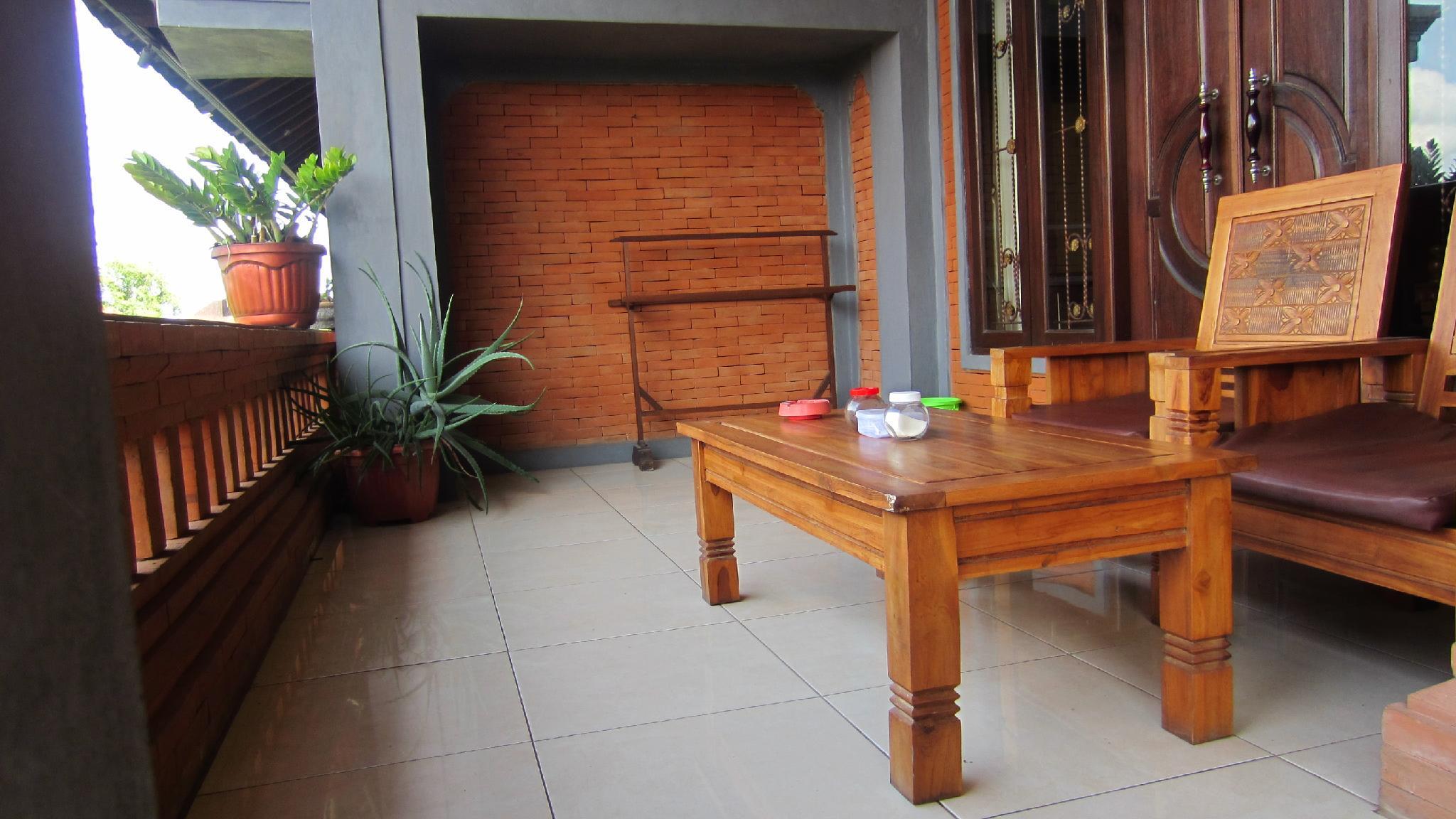 ダナサリ ホームステイ 写真