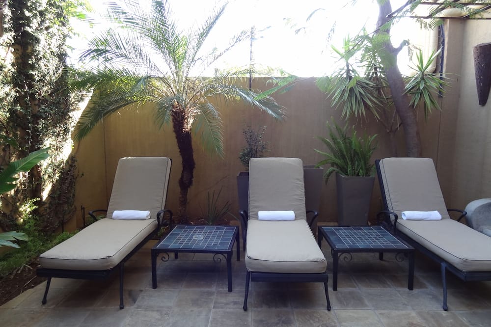 ピアモント モンディアル ハボローネ 写真