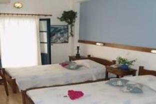 カリメラ ホテル 写真