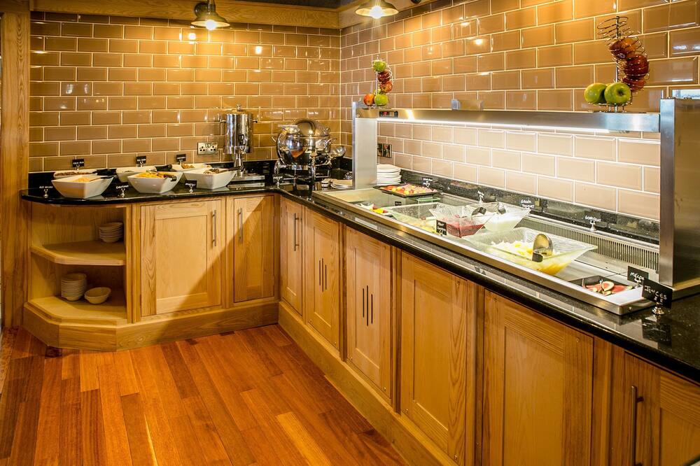 アリングハム アームズ ホテル 写真