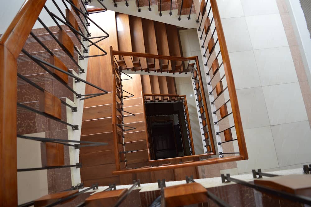 ホテル ロータス 写真