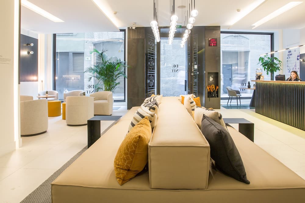 ホテル デニット バルセロナ 写真