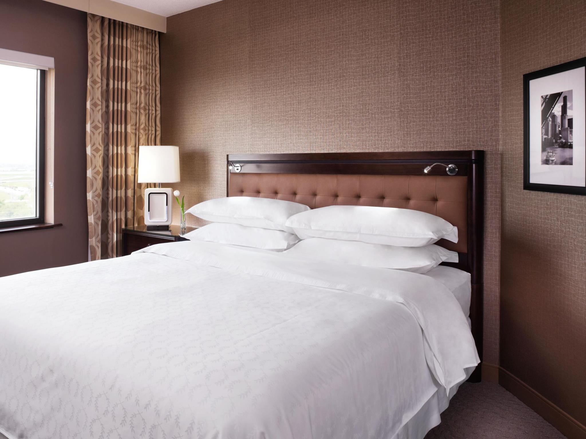 シェラトン スイーツ シカゴ オヘア 写真