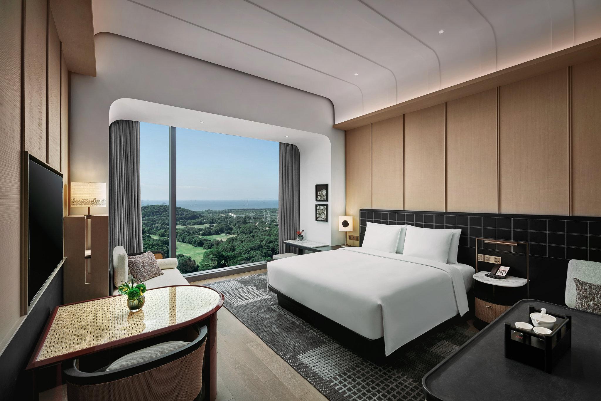 ファールーシュ シンセン バオアン バイ IHG 写真