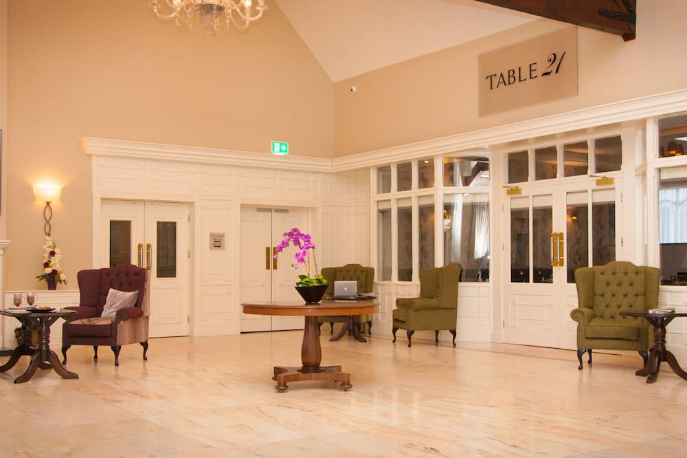 ロングコート ハウス ホテル 写真