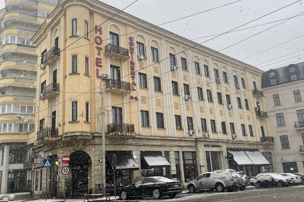 コンチネンタル 写真