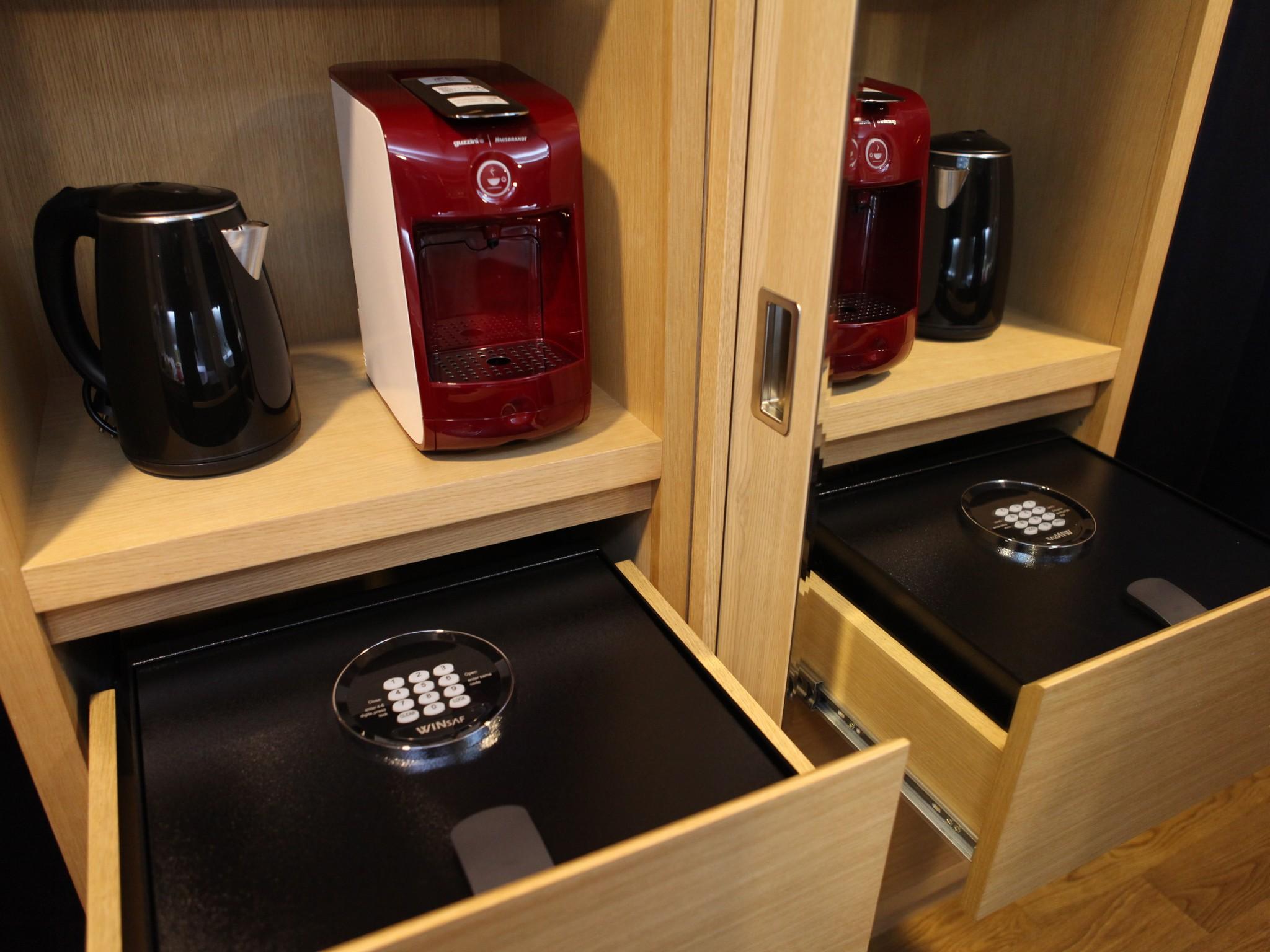 アキューブ ホテル 写真