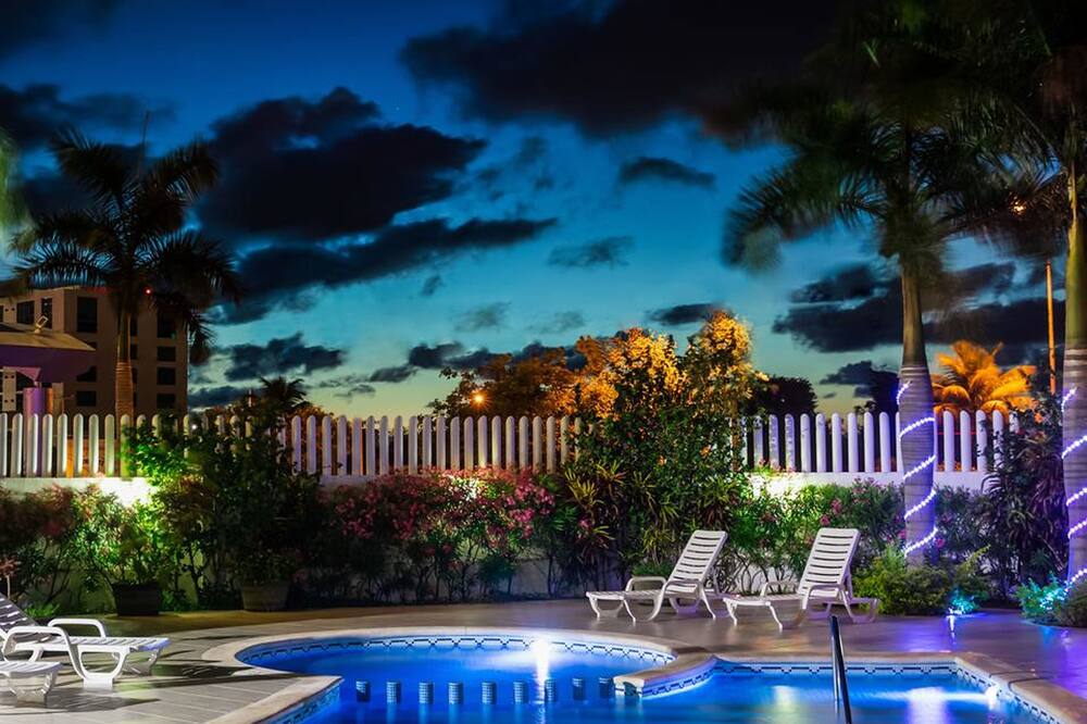 ワン カンクン セントロ 写真