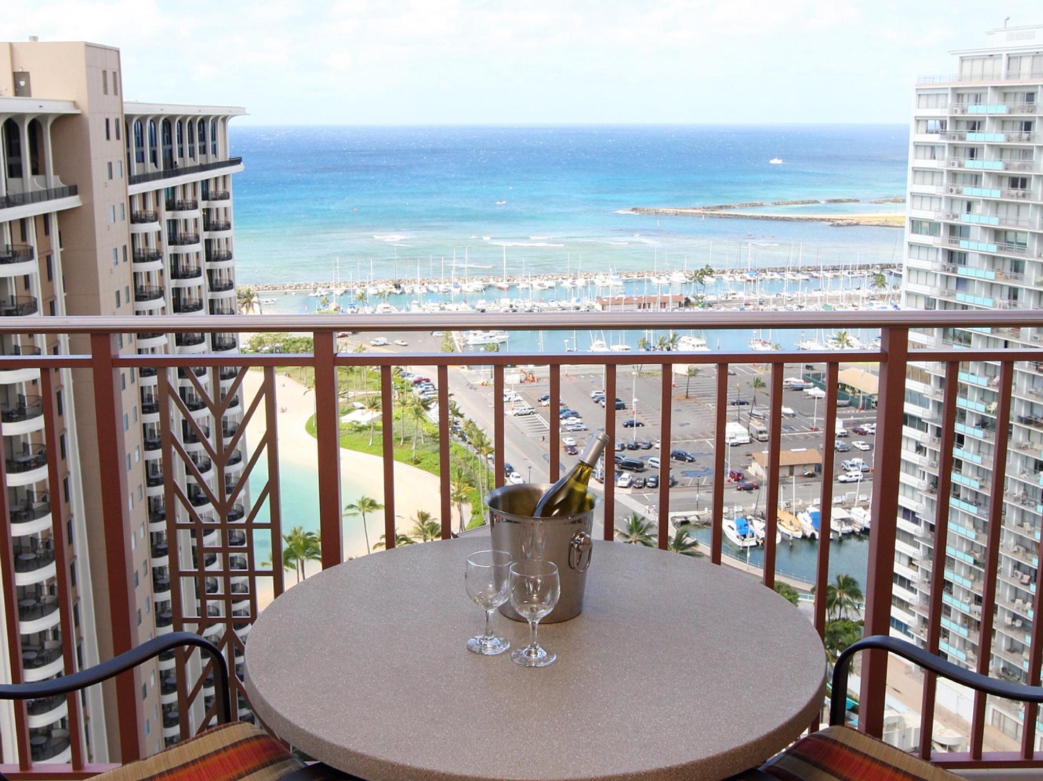 グランド ワイキキアン バイ ヒルトン グランド バケーションズ 写真