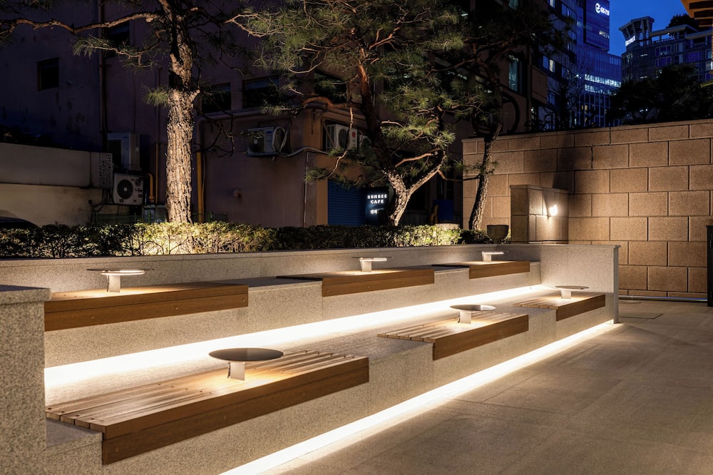 ホテル ソンビ インサドン 写真