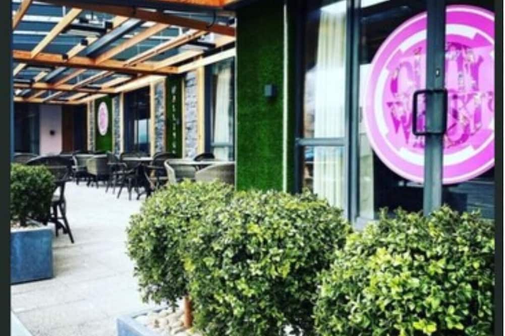 アリングハム アームズ ホテル 写真