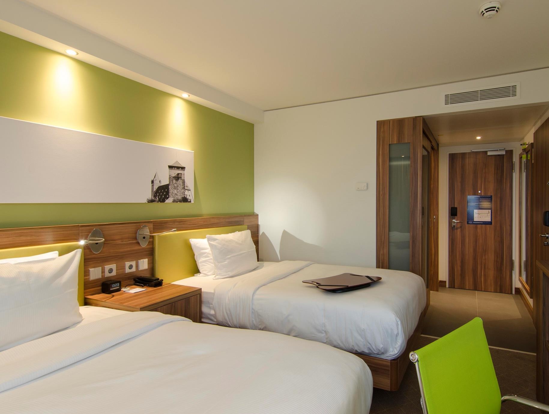 ハンプトン バイ ヒルトン ニュルンベルク シティ センター 写真