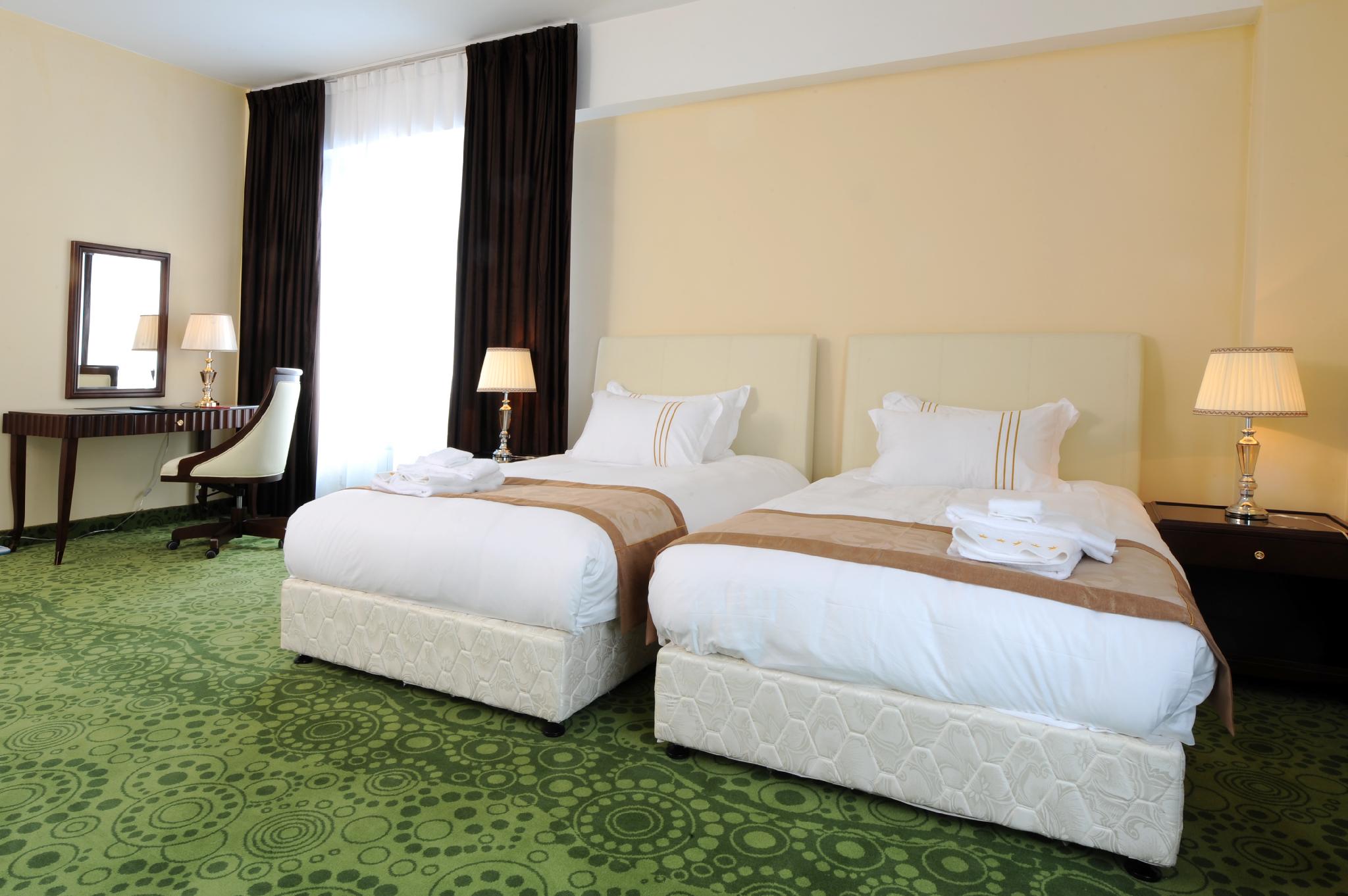 アルファ ホテル 写真