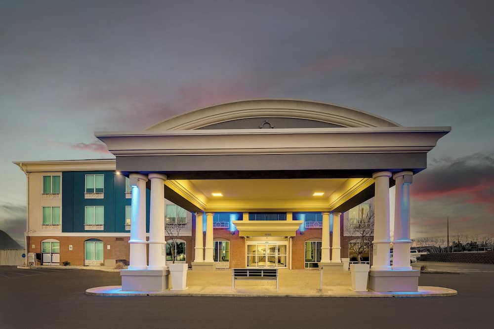 ホリデイ イン エクスプレス & スイーツ リッチモンド by IHG 写真