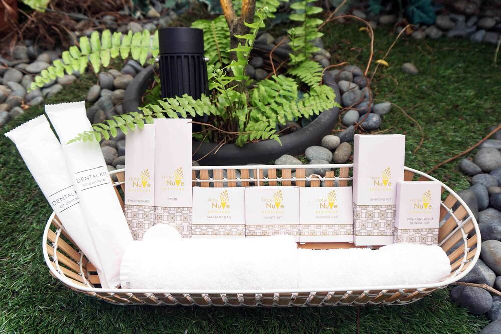 ホテル ヌーヴ ヘリテージ 写真