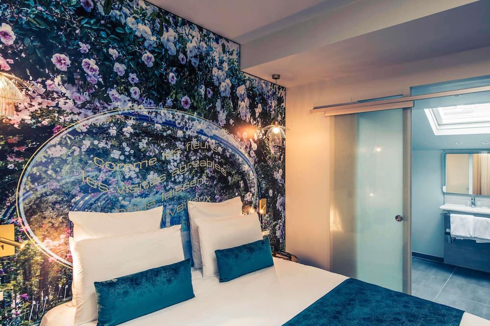 ホテル メルキュール パリ シュレーヌ ロンシャン 写真