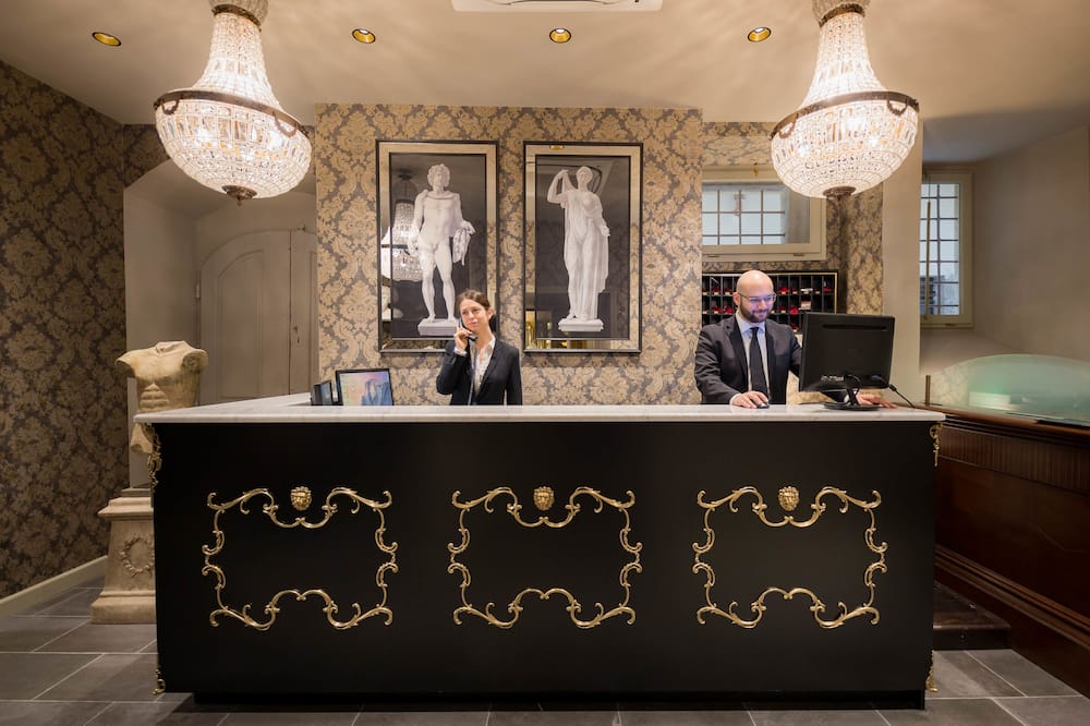 ホテル トッレ グエルファ パラッゾ アッチャイウオリ 写真