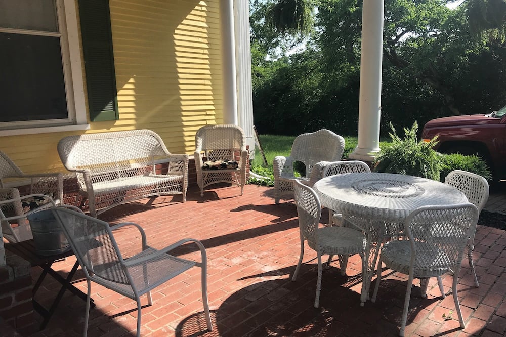 Six Acres Bed & Breakfast 写真