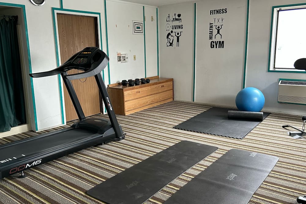 スーパー 8 バイ ウィンダム ギルマン 写真