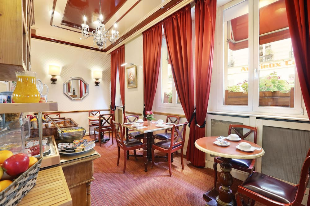 ホテル デュ コレージュ ド フランス 写真