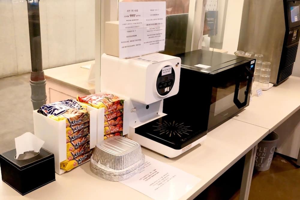 ホテル インソムニア 写真