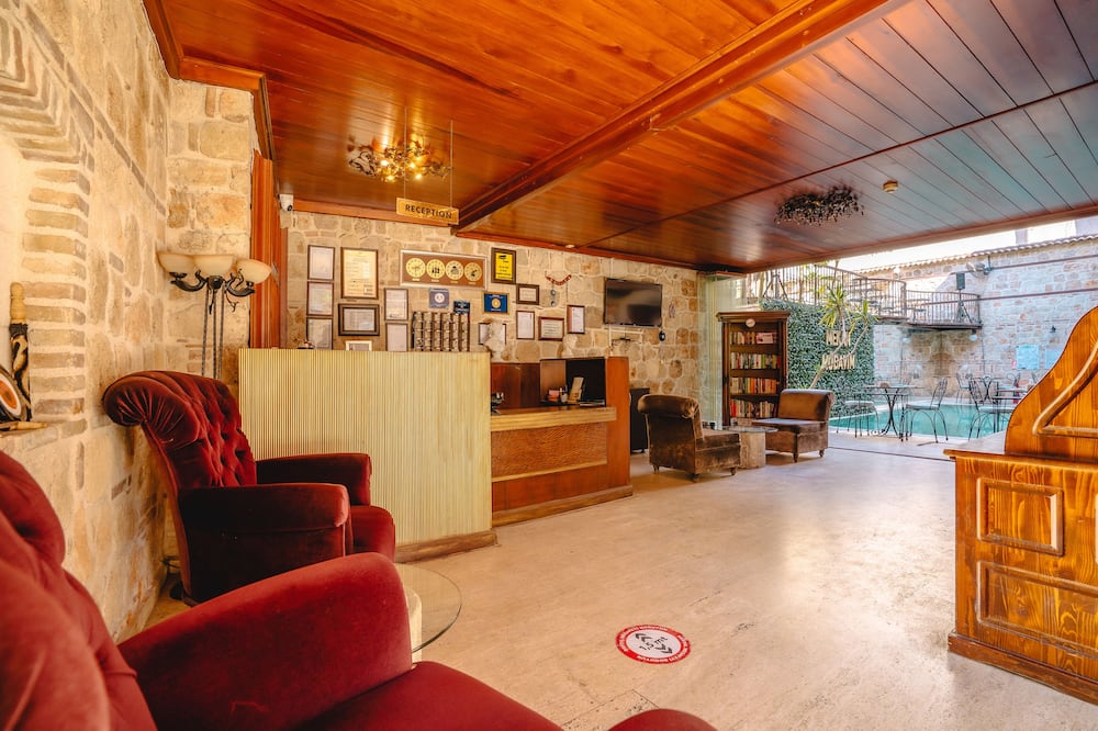 メディテラ アート ホテル 写真