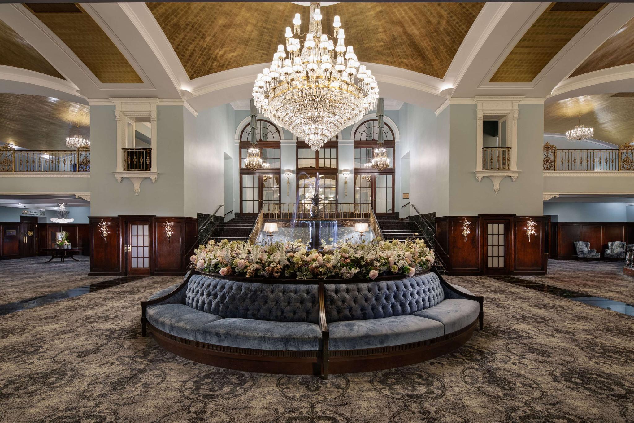 Amway Grand Plaza, Curio Collection by Hilton 写真