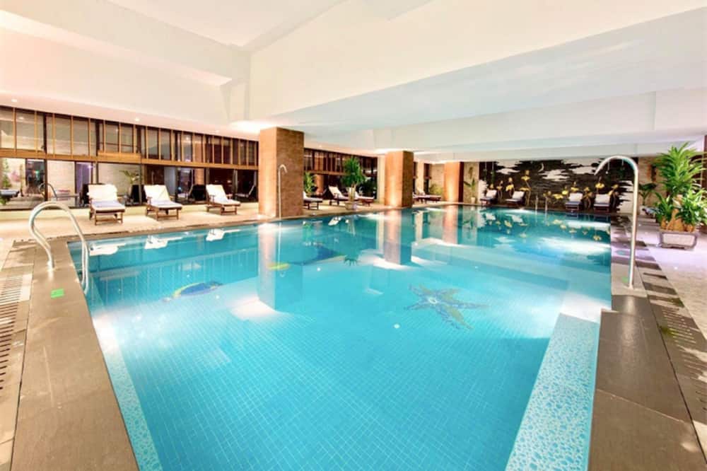 ムオン タン グランド ダ ナン ホテル 写真