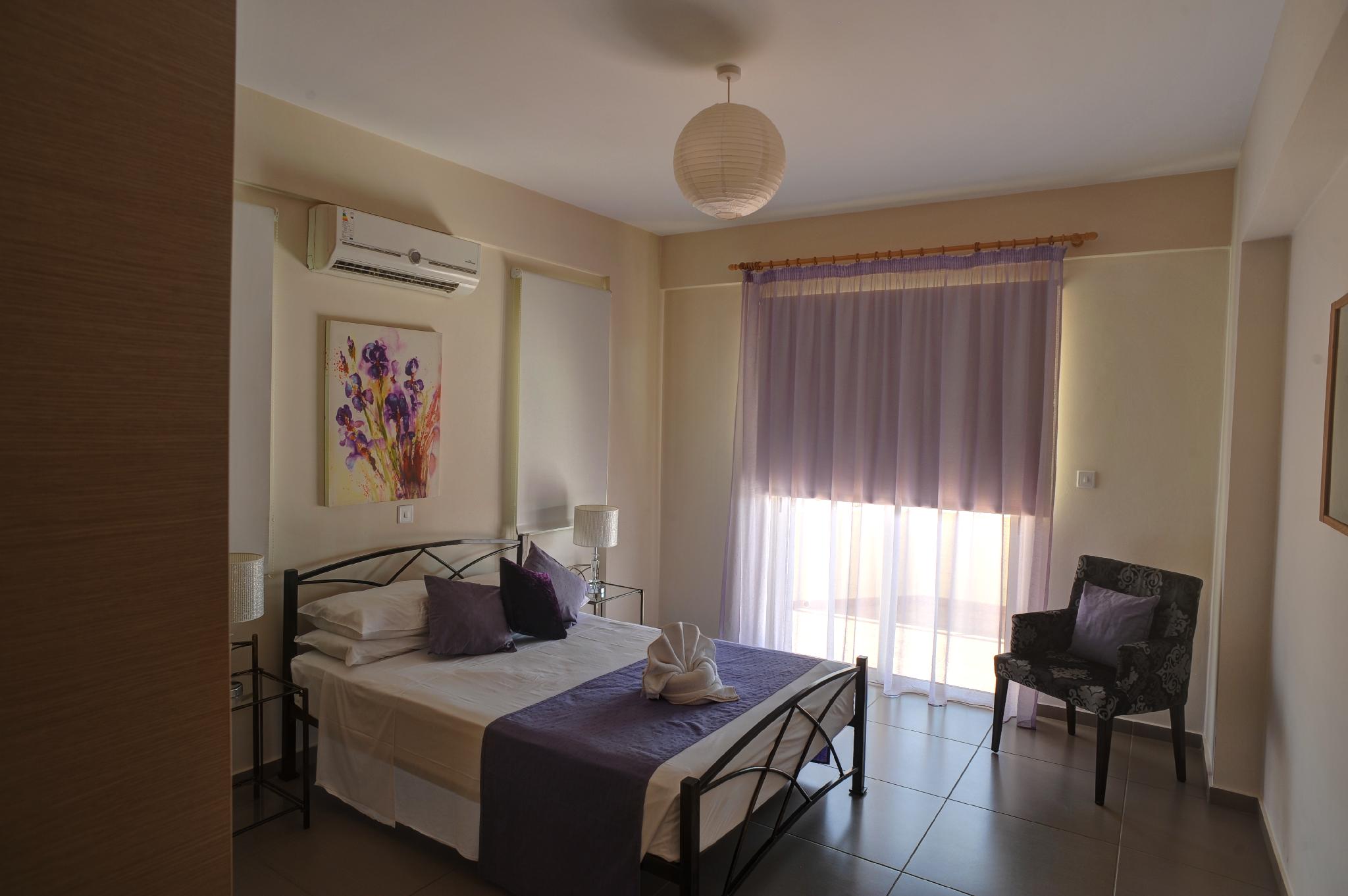 Aphrodite Sands 写真