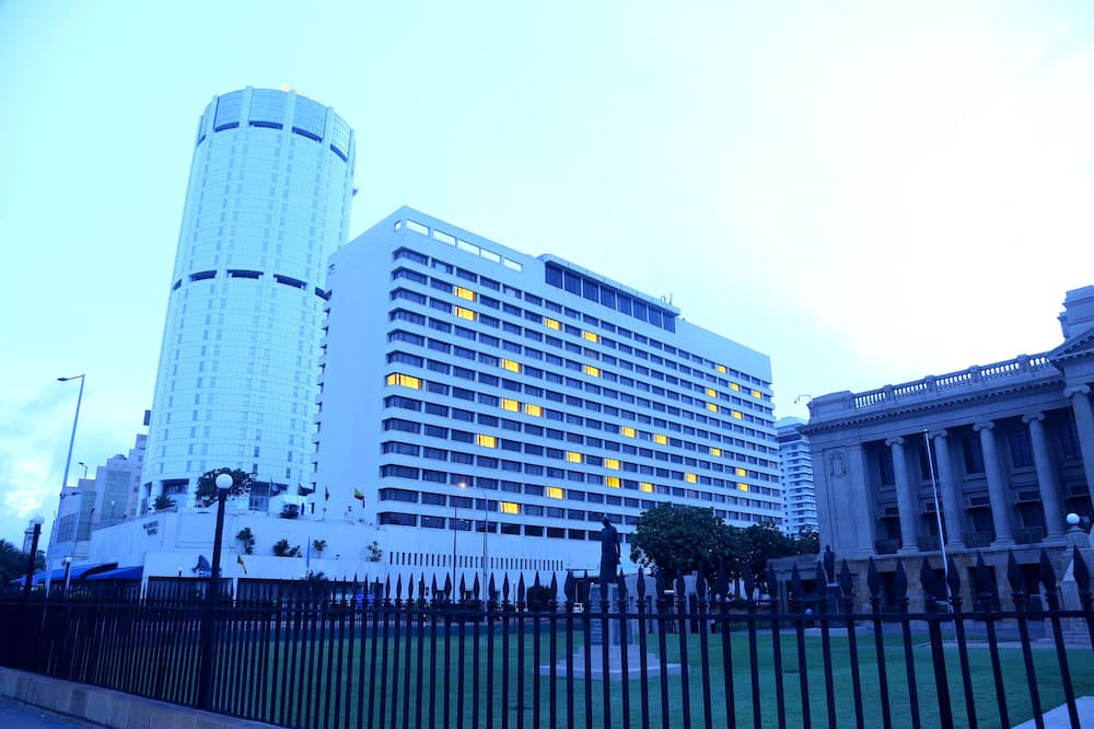 ガラダリ ホテル 写真