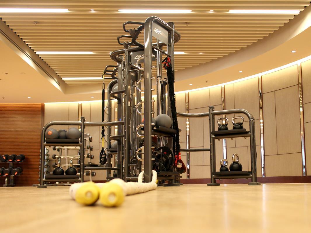 エドサ シャングリラ マニラ 写真