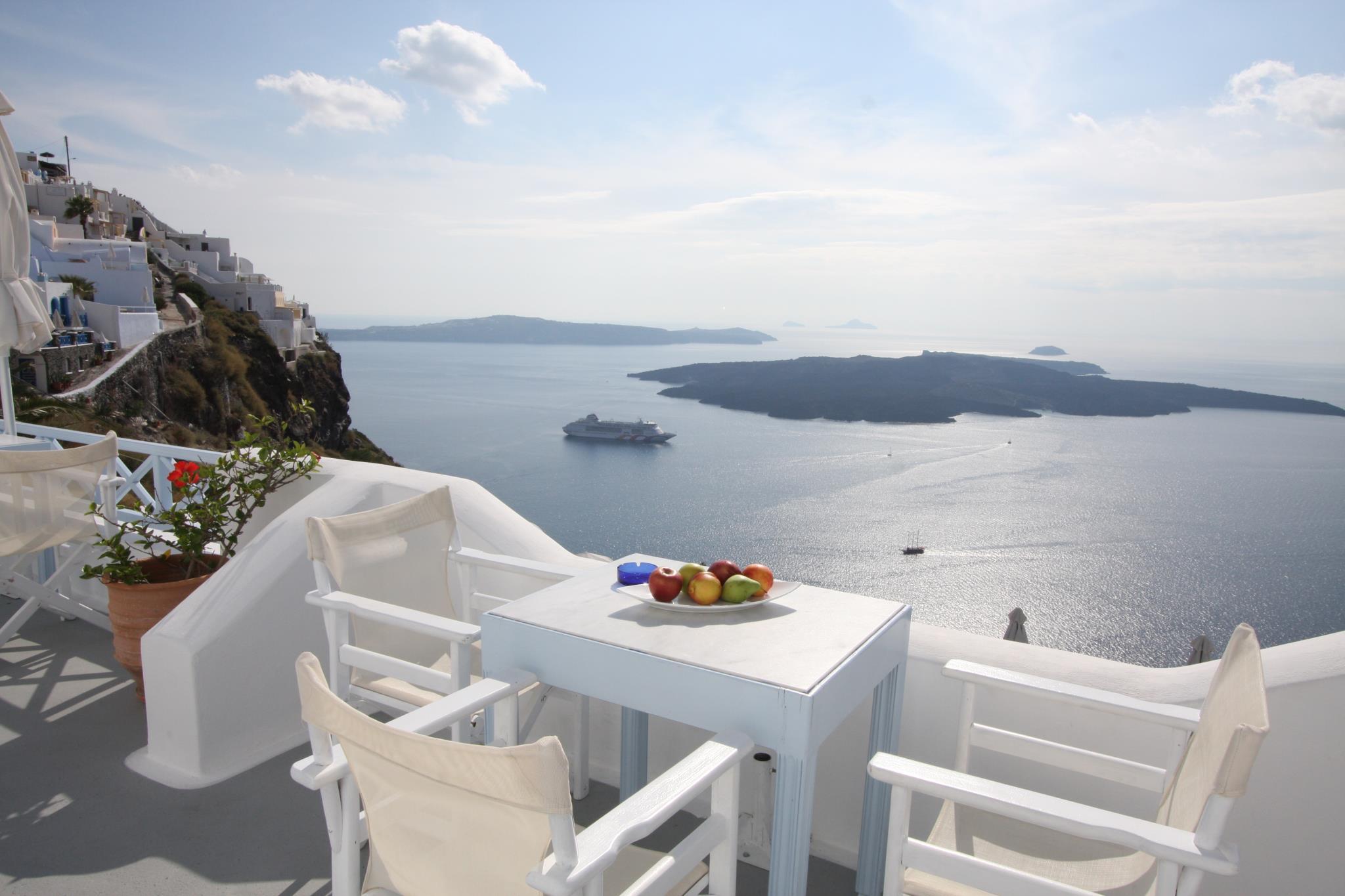 マノス スモール ワールド ホテル 写真