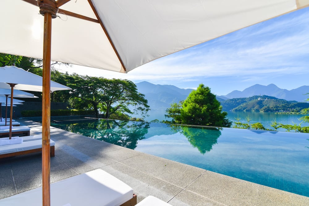 ザ ラルー サン ムーン レイク 写真