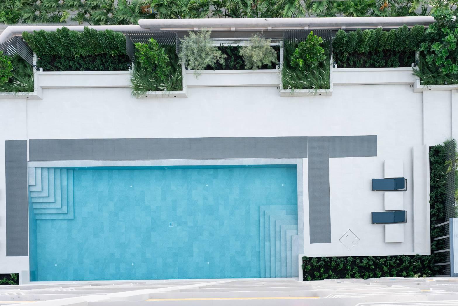 L.A. タワー ホテル 写真