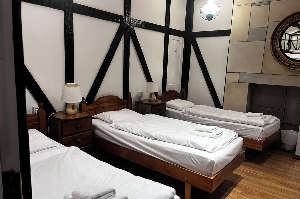 ドルフィン ホテル 写真