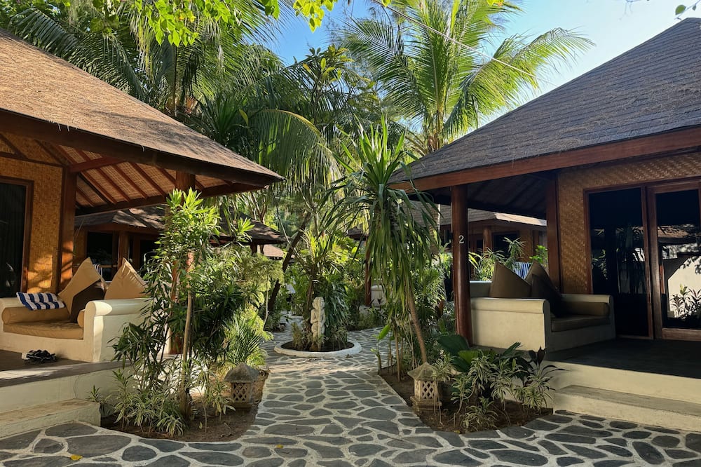 スキャリーワグスビーチクラブ 写真