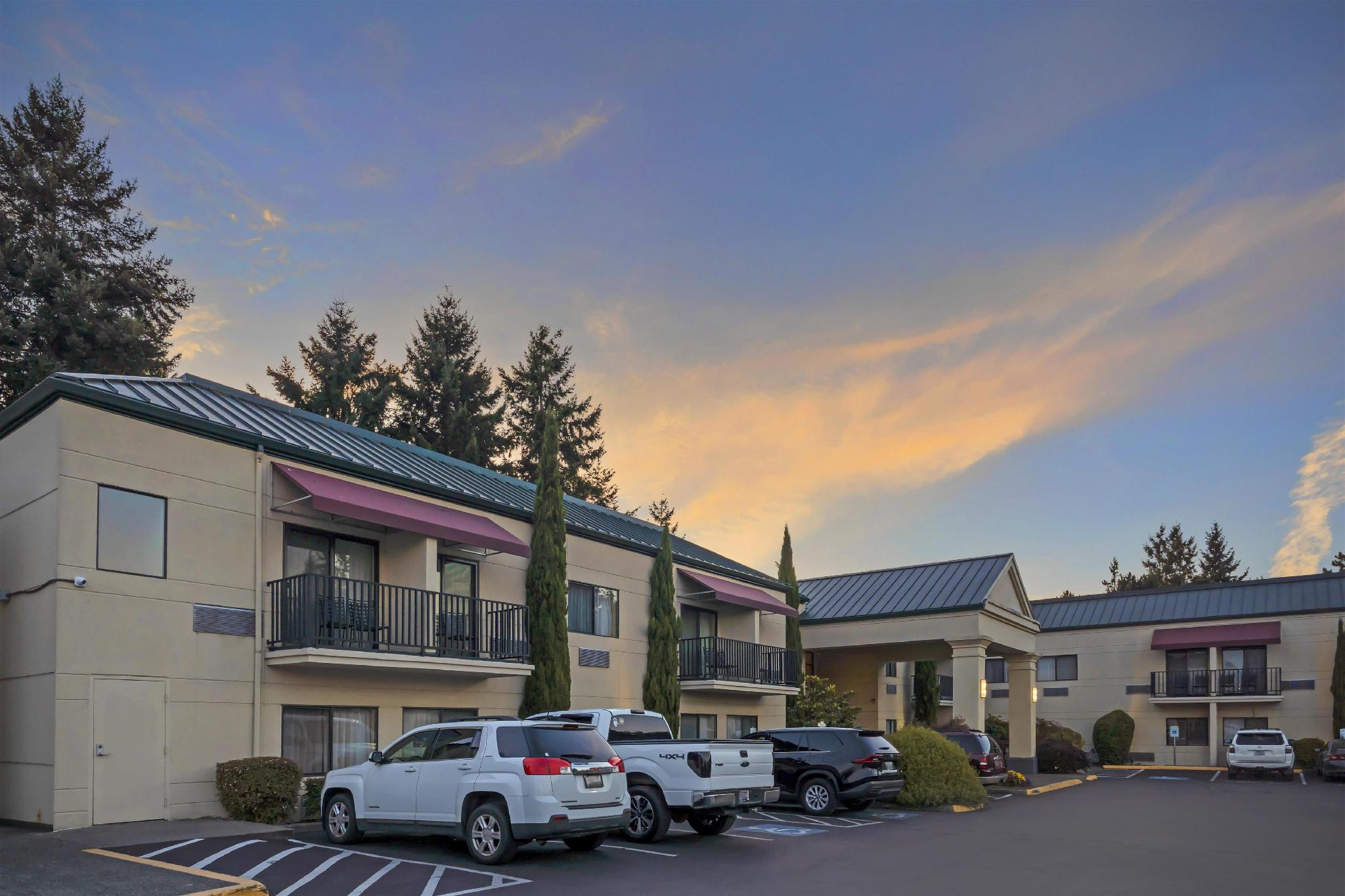 Best Western Plus Plaza by the Green 写真