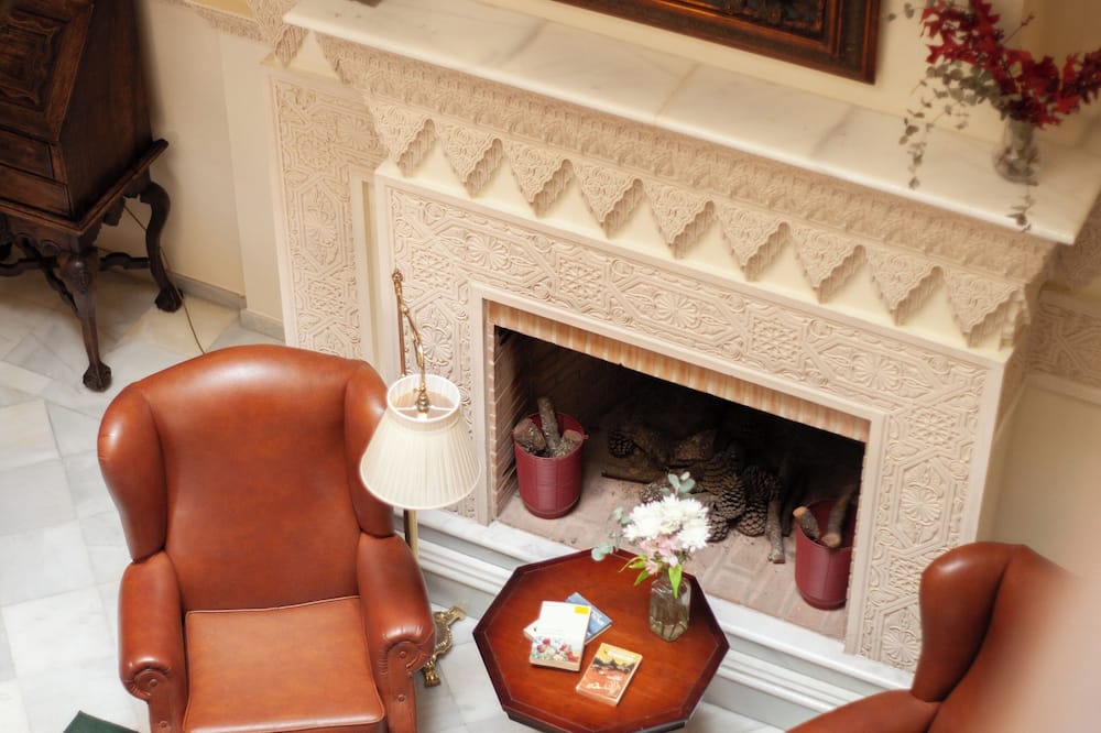 ホテル パラシオ デ ヘミングウェイ 写真