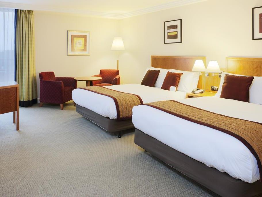 クラウンプラザ ヒースロー バイ IHG 写真