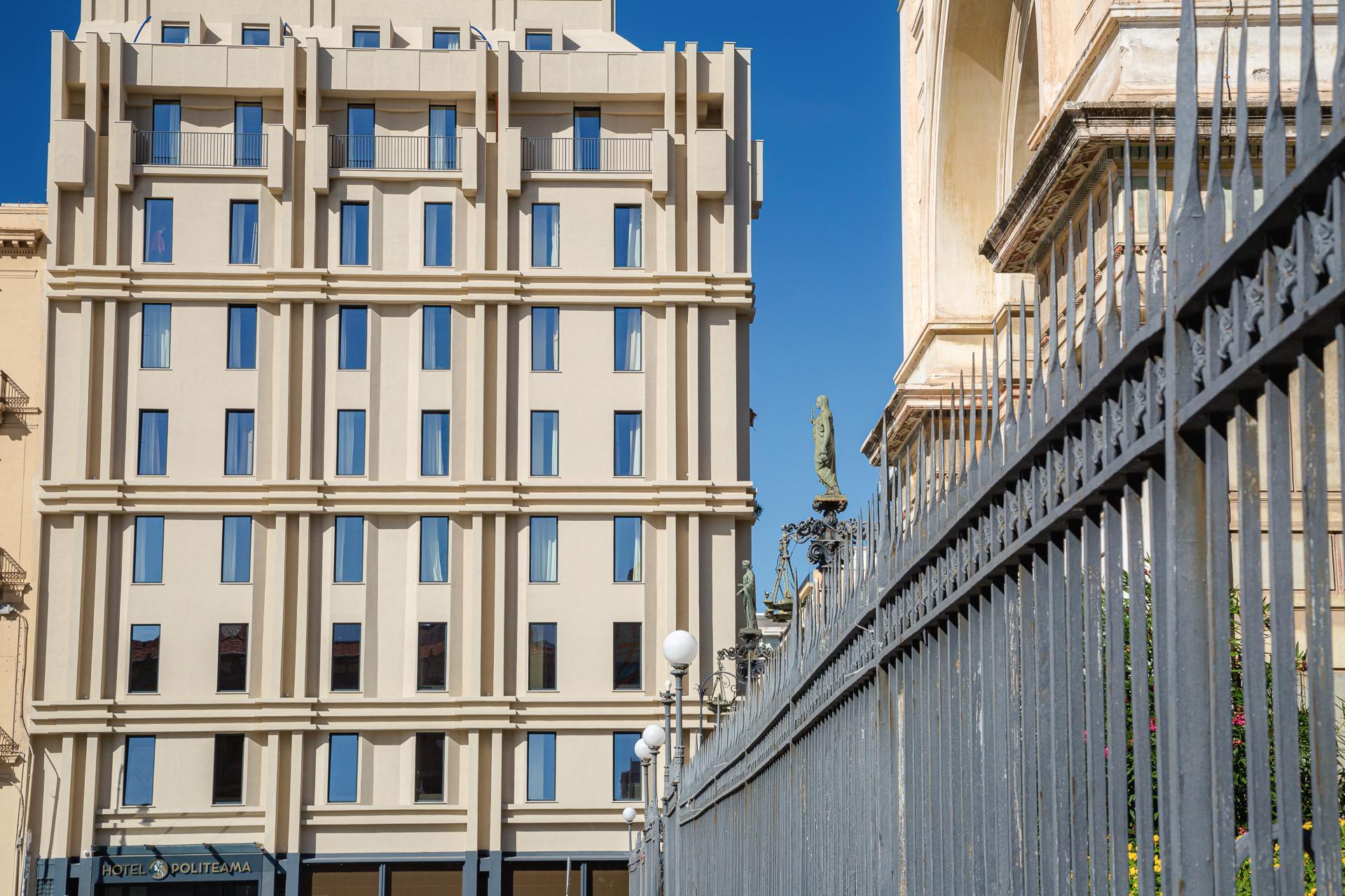 ホテル ポリテアマ 写真