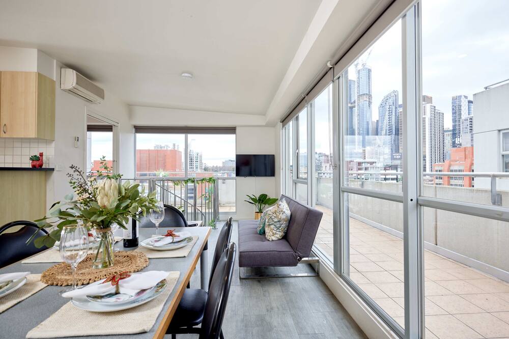 アロー オン スワンストン 写真