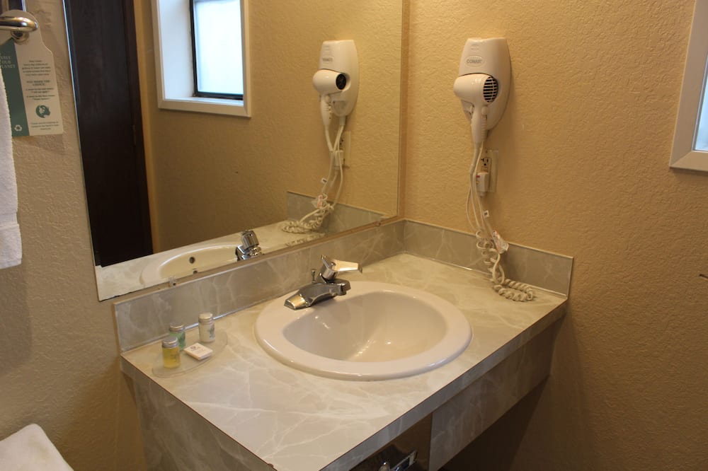 フェアブリッジ イン & スイーツ 写真